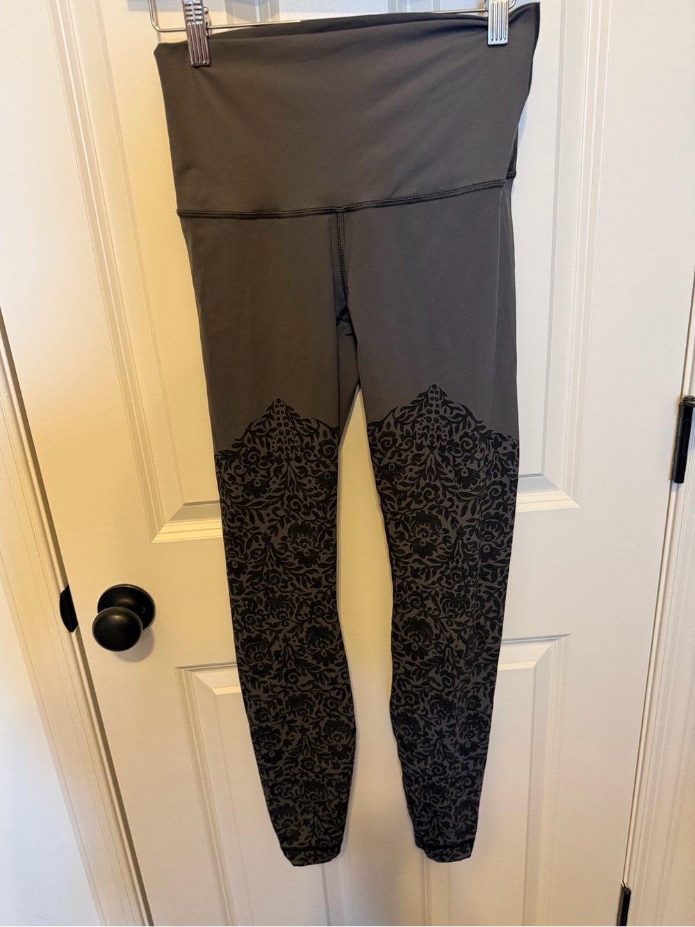 lululemon athletica Black and Grey Performance Leggings with Tattoo design